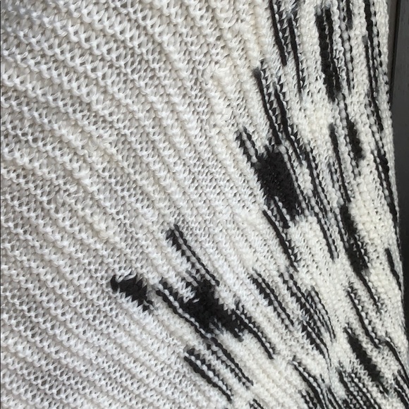 Lularoe ivory and black Mimi - Picture 2 of 3